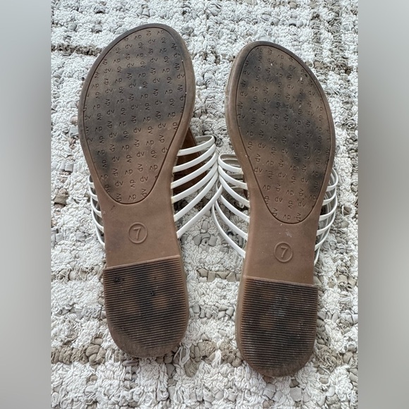 DV by Dolce Vita Women's White and Tan Sandals Size 7 - Picture 6 of 6